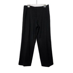 Old Navy woman's pants, black, with pockets on back. Size 12, short
